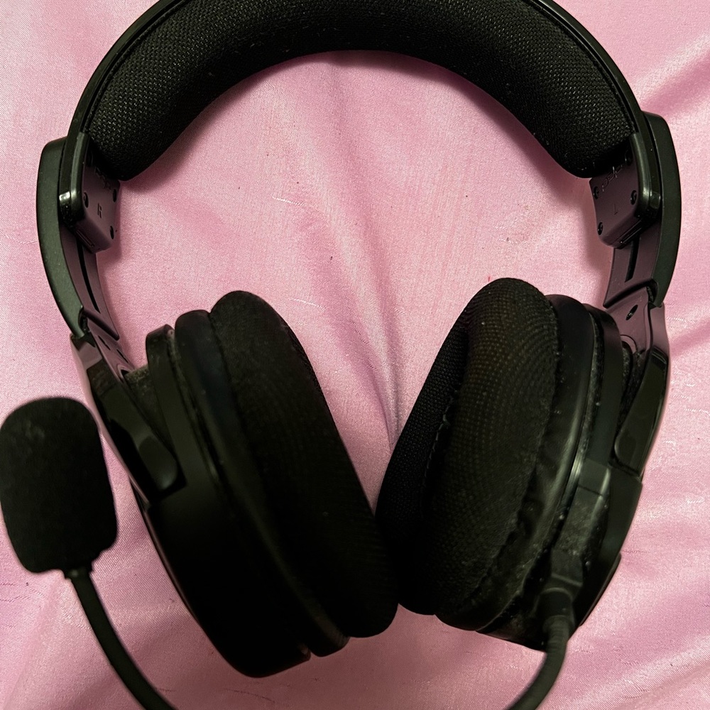 PS4 Afterglow AG9 Wireless Headset